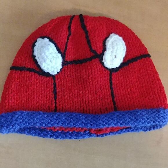 2 Handmade Superhero Batman Spiderman Knit Beanie Skull Cap 12 -18 month lot - Picture 8 of 13